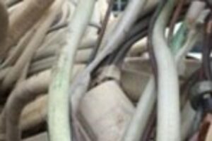 エアコンパイプ